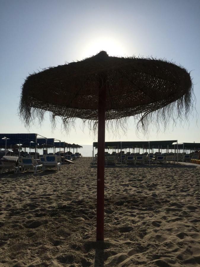 Sur Suites Lubina Fuengirola Esterno foto